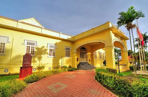 Muzium Diraja Istana Batu